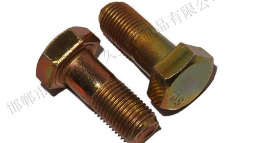 外六角螺栓與內(nèi)六角螺栓的主要區(qū)別