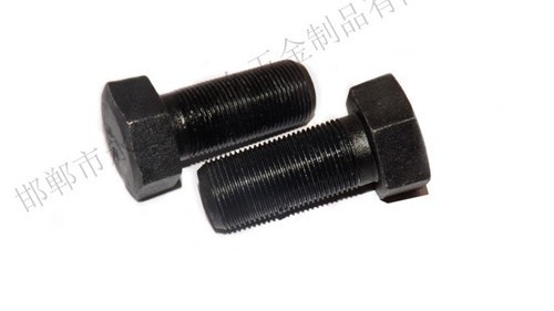 4.8級六角頭螺栓與Q235B六角頭螺栓相比較，